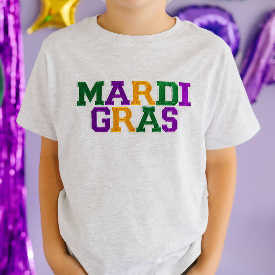 Sweet Wink - Mardi Gras Patch Short Sleeve T-Shirt - Ash - Boys Clothing: 2T