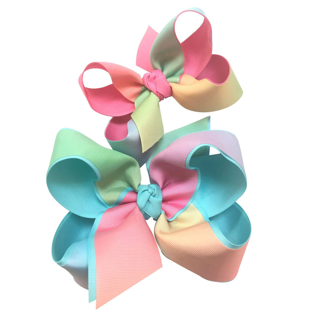 Beyond Creations, LLC - LAYERED RAINBOW BOW ON CLIP: 4" Med/Lg - 7/8" & 7/8" Ribbon on Alligator Clip / SHELL PINK/RAINBOW