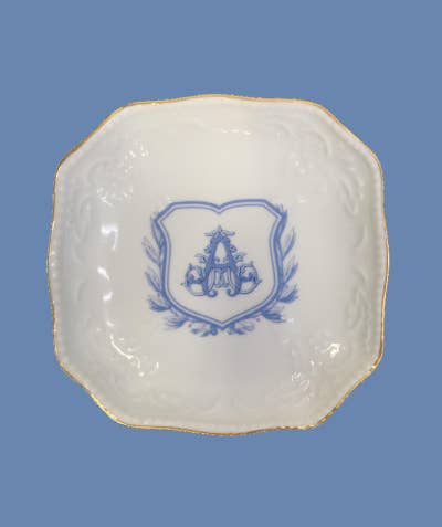 The French Bee & Co - Monogram Wreath Porcelain Bon Bon Tray: S