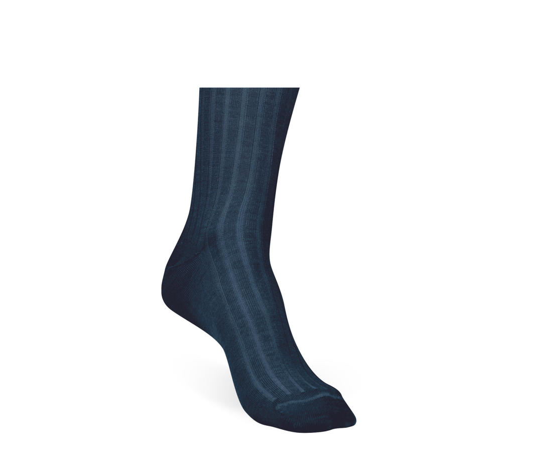 ELL & Atty - Superwash Merino Wool - Solid: Black / Mid-Calf