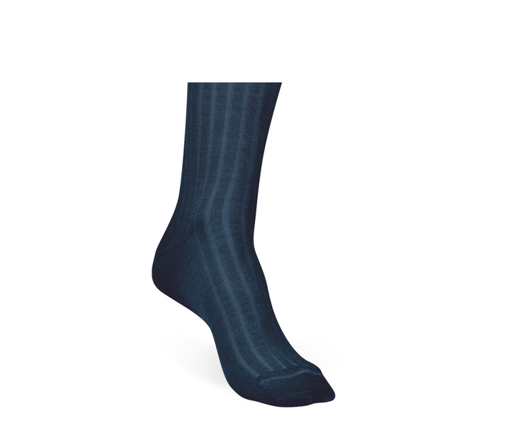ELL & Atty - Superwash Merino Wool - Solid: Black / Mid-Calf