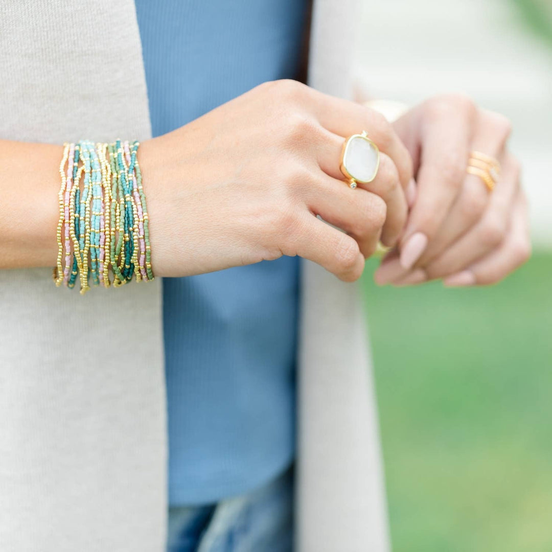 Splendid Iris -miyuki delica stretch bracelets: Soft Colors