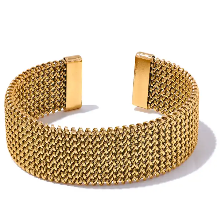 Aubrey Adele - Mesh Cuff Bracelet: Gold