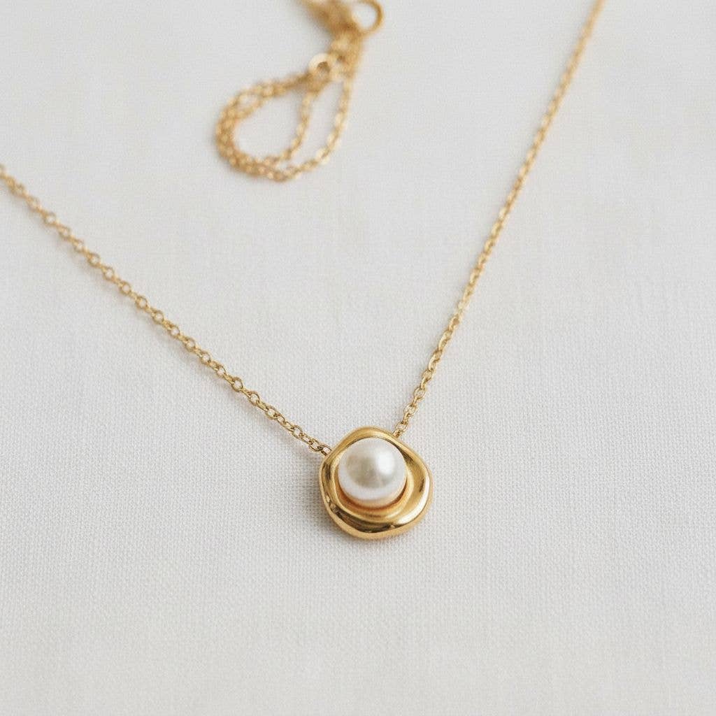 paperln - Charming Pearl Pendant Necklace
