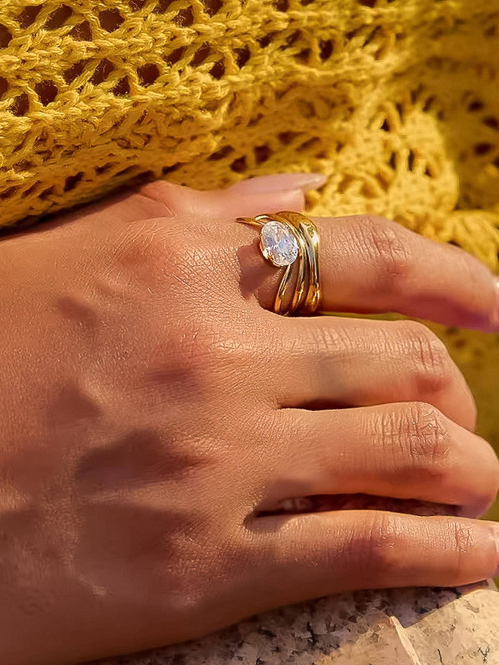 Flânerie by MAIQ - Gloire 18K Gold Non-Tarnish Abstract CZ Ring: Yellow Gold