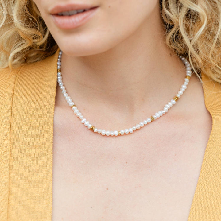 Splendid Iris - Fresh Water Pearl Necklace