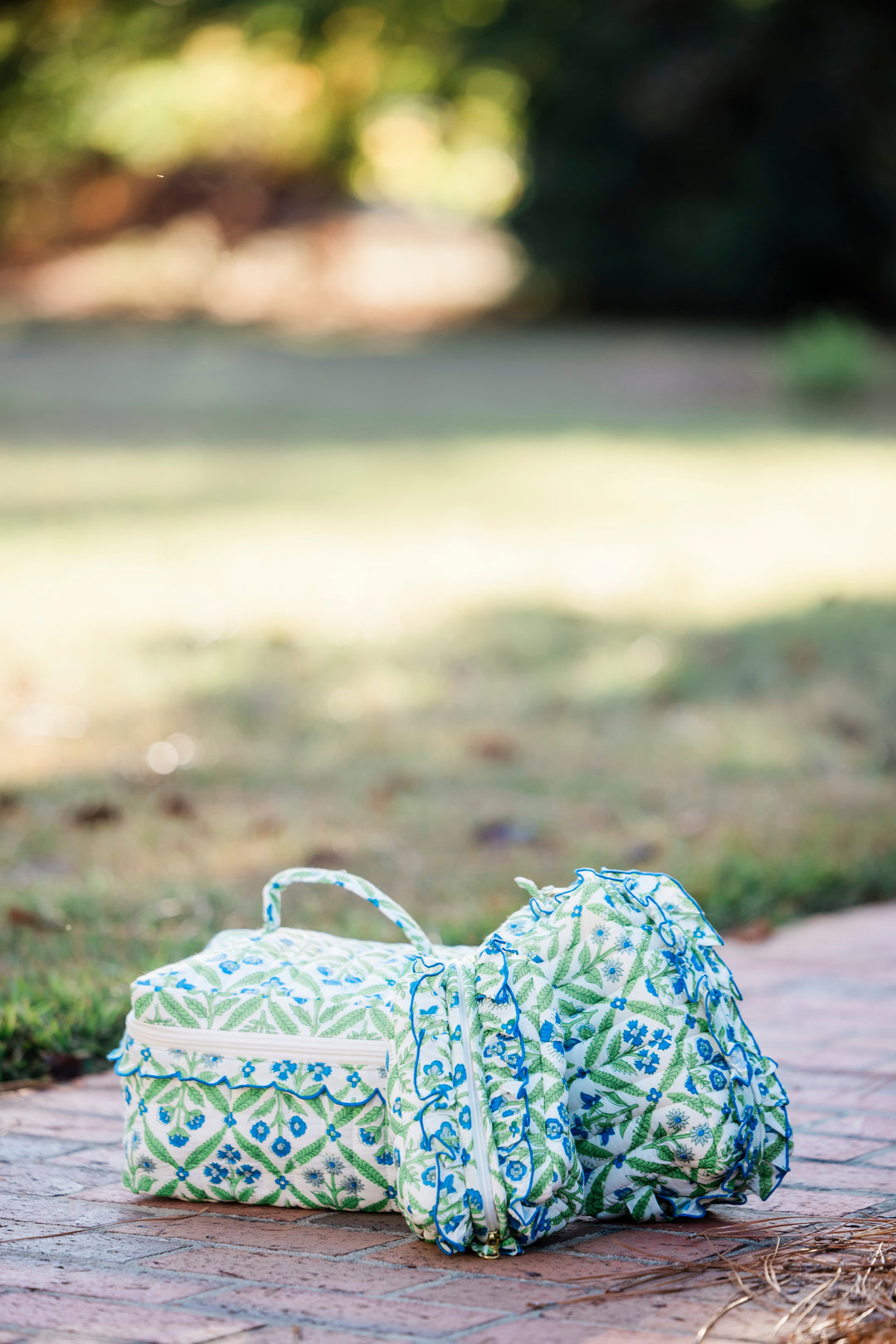 Jardin Bleu Luxe | Quilted Ruffle Cosmetic Bag Set