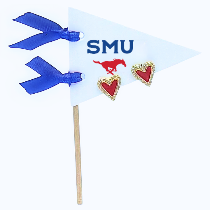 Color Shout - Love my College: Bright Color Heart Studs on Logo Pennant Flag: Georgia