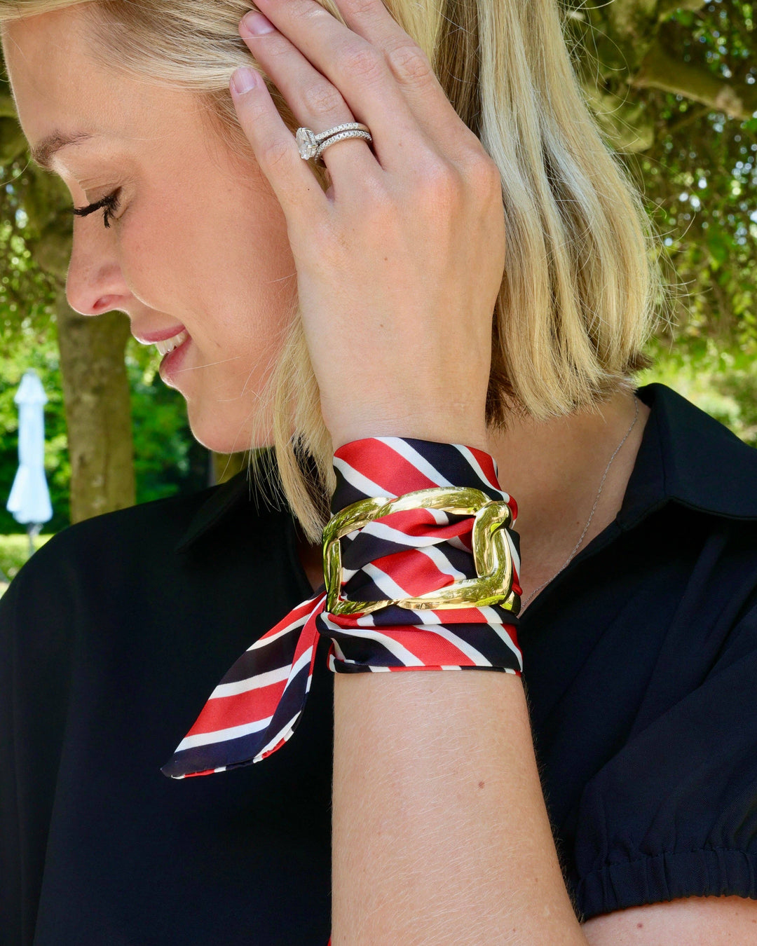 Caroline Hill - Serafina Scarf Bracelet Bk Rd Stripe: Default