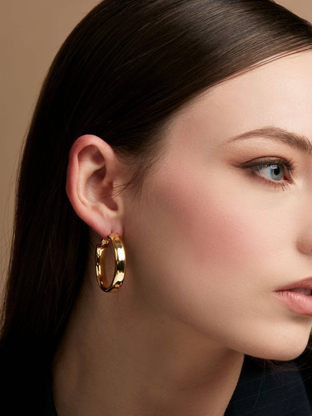 rho - Medium Flat Metal Hoop: Gold