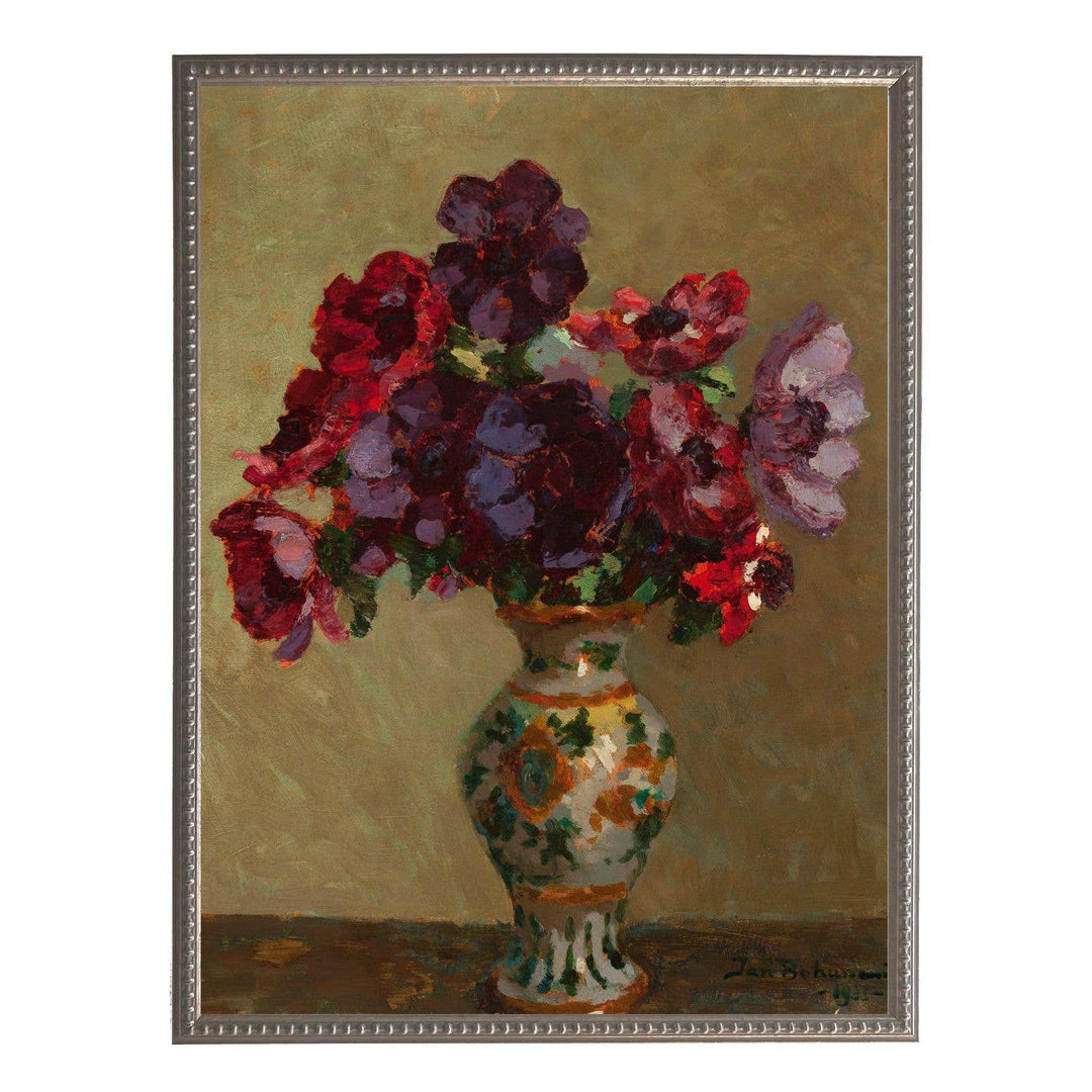 Antique Curiosities Inc - Oil painting of flowers in vase V: Beaded gold frame 1315-70 / 16" X 20"