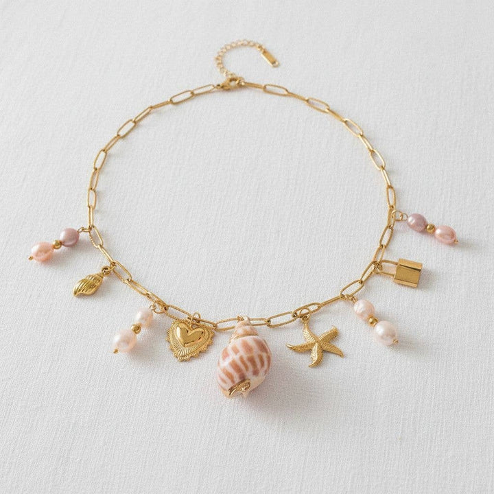 paperln - Shell Pendant Necklace: A15