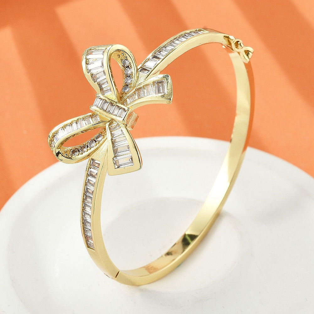 Brass Micro Pave Clear Cubic Zirconia Hinged Bangles for Women, Heart, Cadmium Free & Lead Free, Rack Plating, Long-Lasting Plated, Real 18K Gold Plated