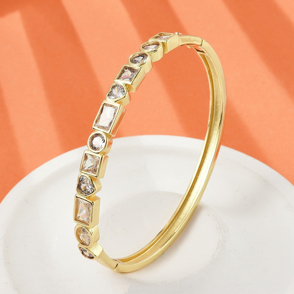 Brass Micro Pave Clear Cubic Zirconia Hinged Bangles for Women, Heart, Cadmium Free & Lead Free, Rack Plating, Long-Lasting Plated, Real 18K Gold Plated