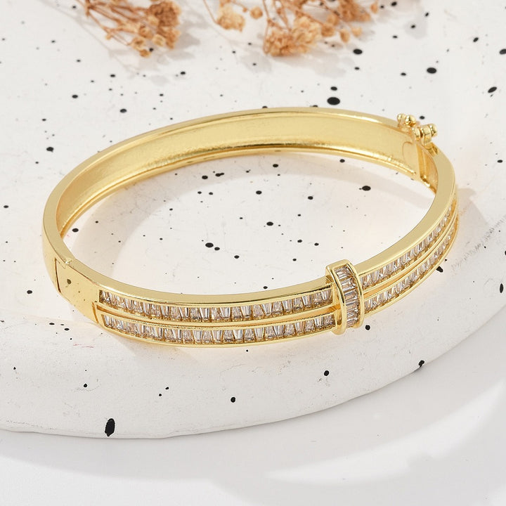 Brass Micro Pave Clear Cubic Zirconia Hinged Bangles for Women, Heart, Cadmium Free & Lead Free, Rack Plating, Long-Lasting Plated, Real 18K Gold Plated