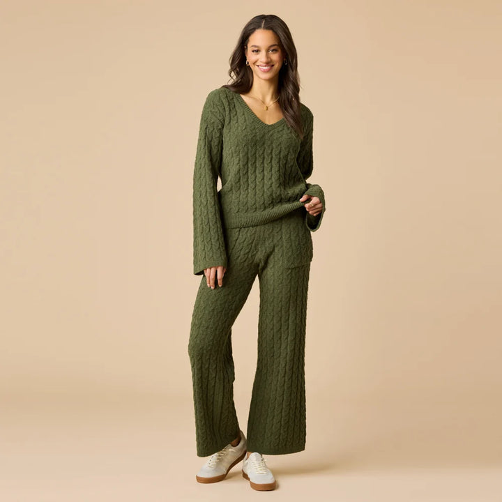 Cable Knit Marshmallow V-Neck with Flared Sleeve and Pant