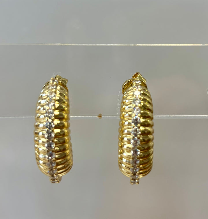 Statement Hollow Ribbed Hoop with Center Pave CZ Earring