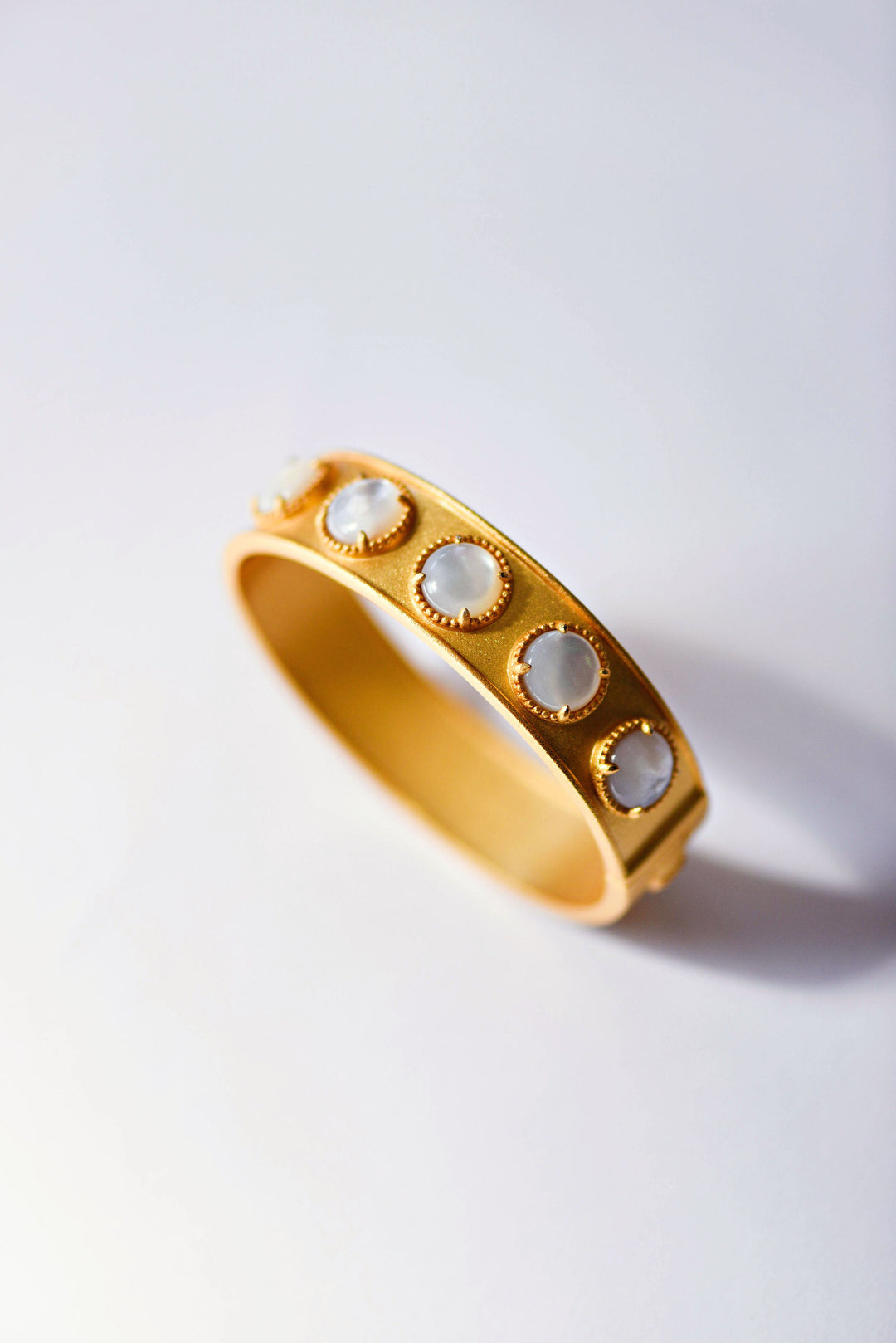 Clara Bangle MOP