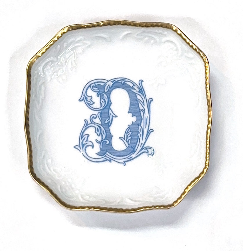 BonBon Dish Top 17 Wilson Blue Monogram