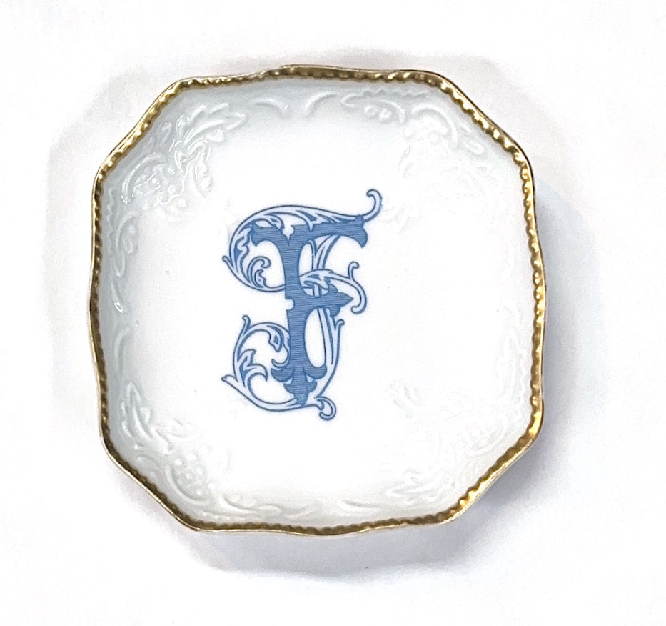 BonBon Dish Top 17 Wilson Blue Monogram