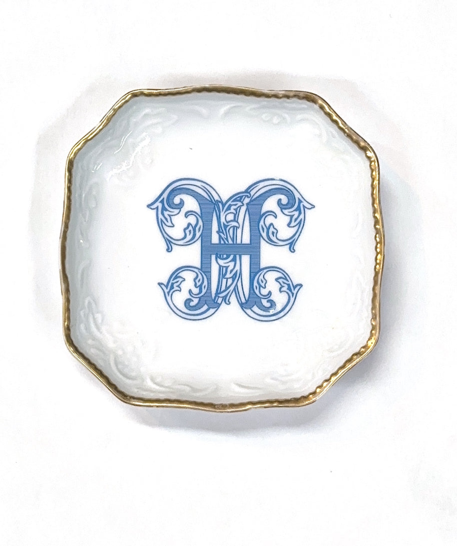 BonBon Dish Top 17 Wilson Blue Monogram