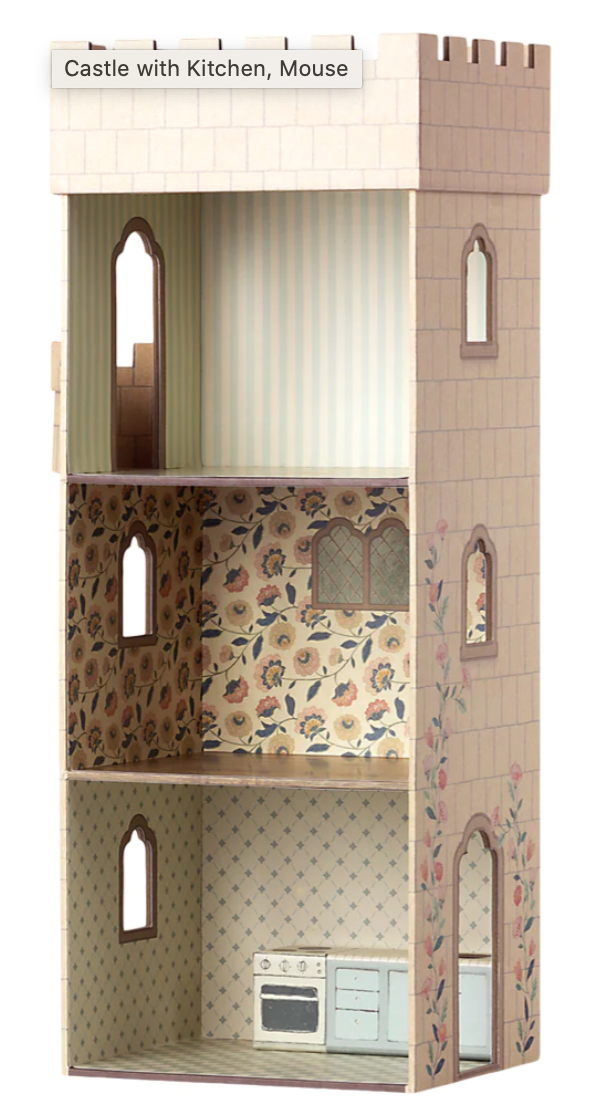 Mouse Castle with Kitchen | Blush Mouse Castle with Kitchen | Blush