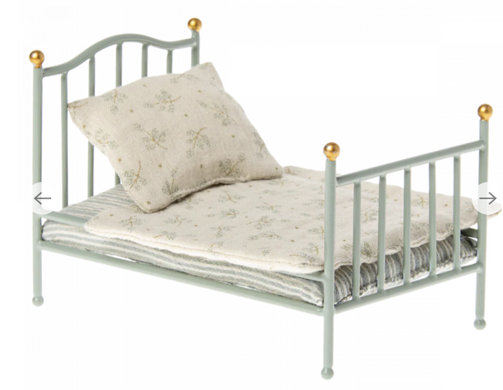 Maileg Mouse Vintage Bed