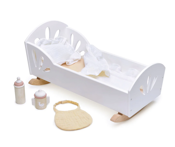 Tender Leaf Sweet Swan Dolly Bed