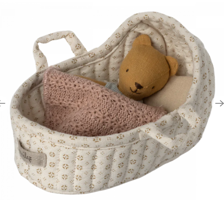 Maileg Micro Carrycot