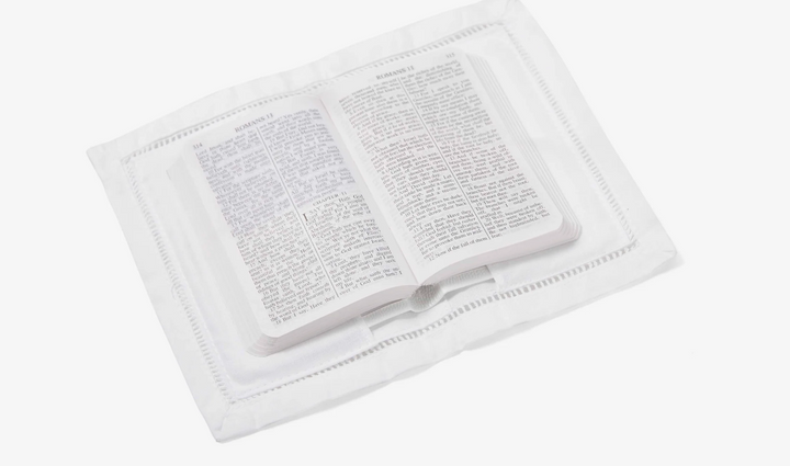 Gift Boxed Heirloom Bible