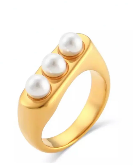 Triple Pearl Ring