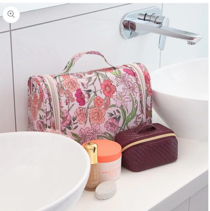 Essential Hanging Cosmetic Bag- Fleur Rose