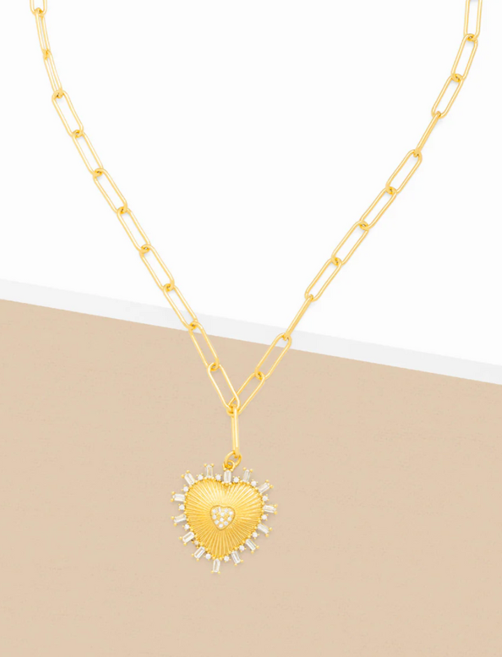 HEART PENDANT LINK COLLAR NECKLACE- GOLD/CLEAR