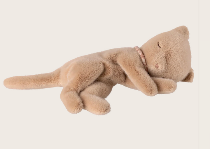 Sleeping kitten plush, Small - Cream peach