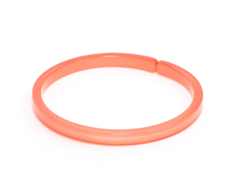 SKINNY RESIN BANGLE