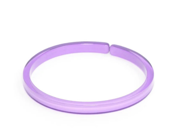 SKINNY RESIN BANGLE