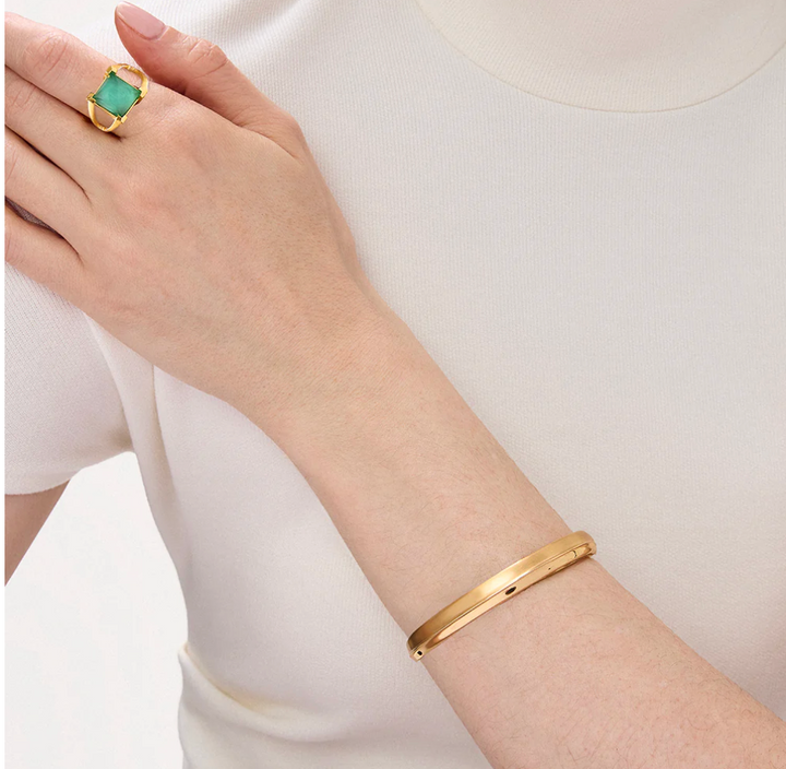Tao Hinged Bangle - Gold