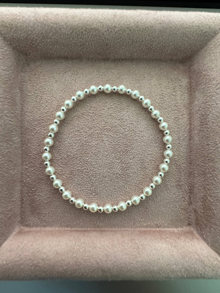 "MAY" Anti-Tarnish Stretchy Bead Bracelet: Gold Filled / Stretchy 6.5"