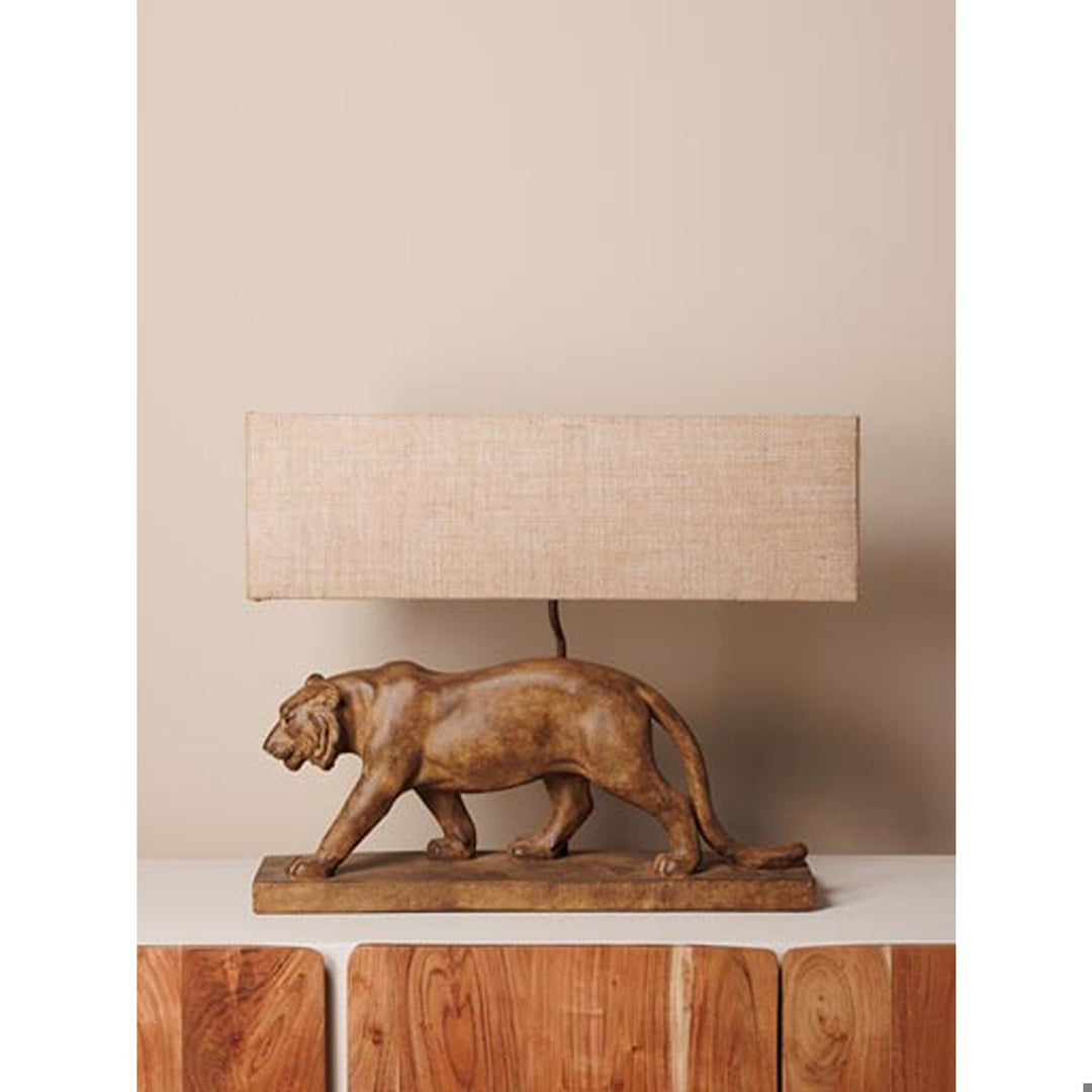 Walking tiger table lamp