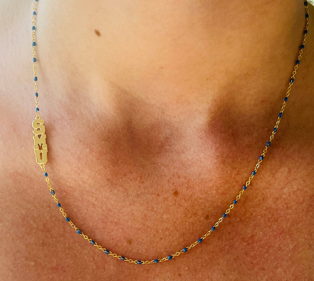 Color Shout - The College Logo Necklace: Side Set Logo on Enamel Bead Necklace: Georgia