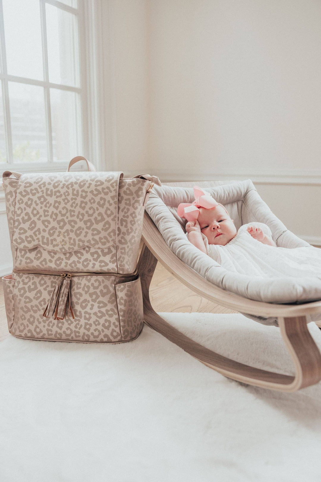 Hollis - Diaper Bag: Nude