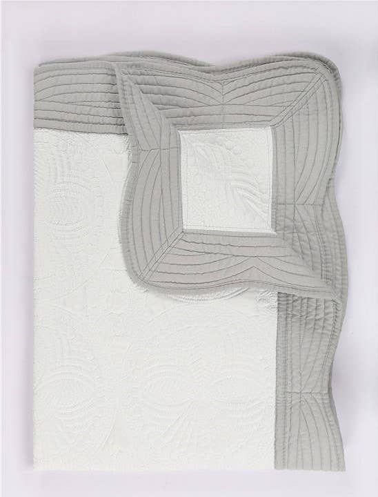 Zsa Zsa & LoLLi - Heirloom Quilt - Baby Quilt Blanket Swaddle Monogram: Cream