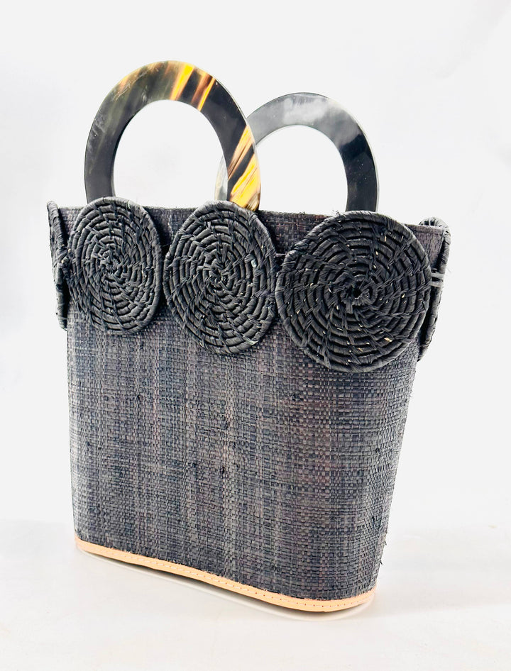 Shebobo - Tazi Disc Straw Handbag with Horn Handle: Coral