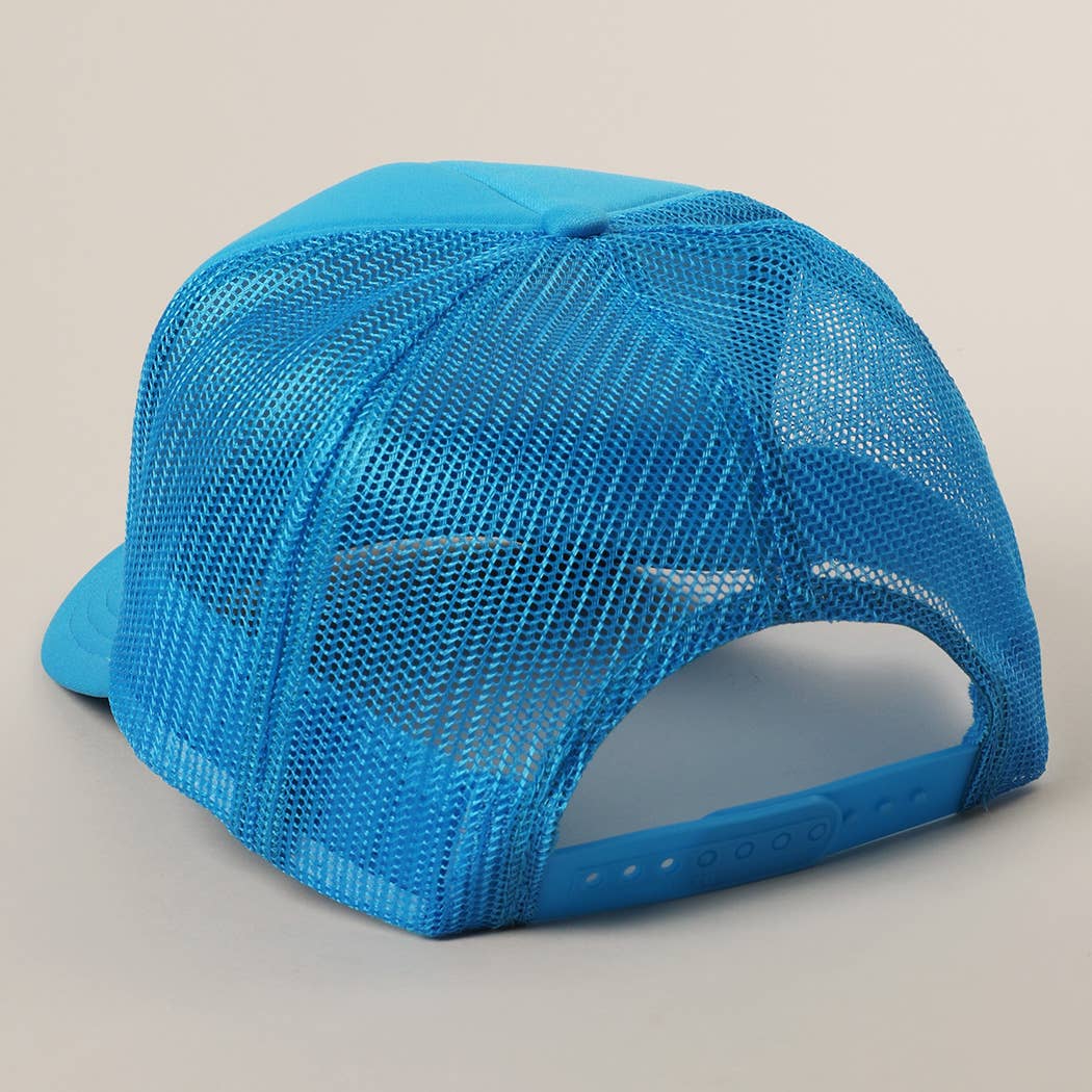 Fashion City - Pretty Girls Love Boys With Boats Text Print Mesh Back Cap: Pink / ONE SIZE