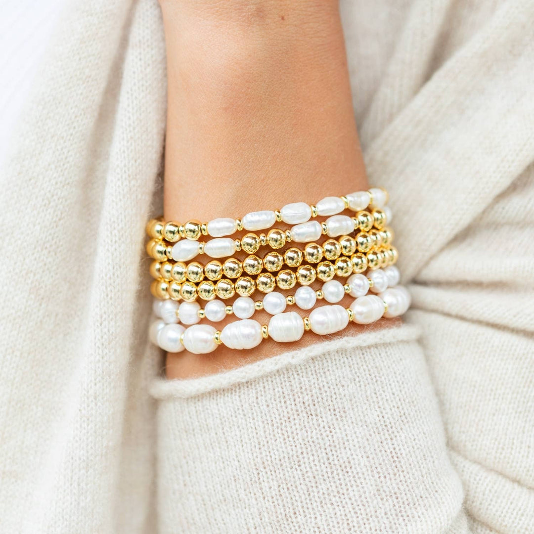 Splendid Iris - Perfectly Accented Pearl Stretch Bracelet