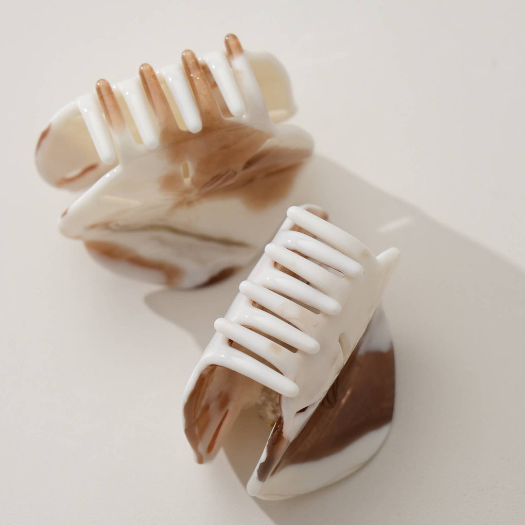 Adorro - Calacatta Sand Dollar Claw Clip - Small