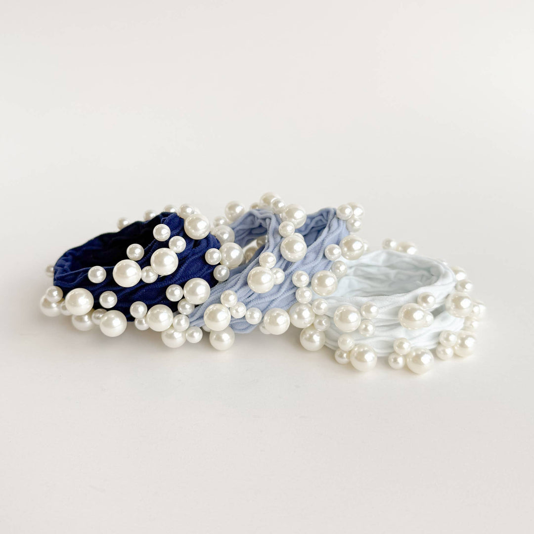 Seamless Pearl Hair Tie