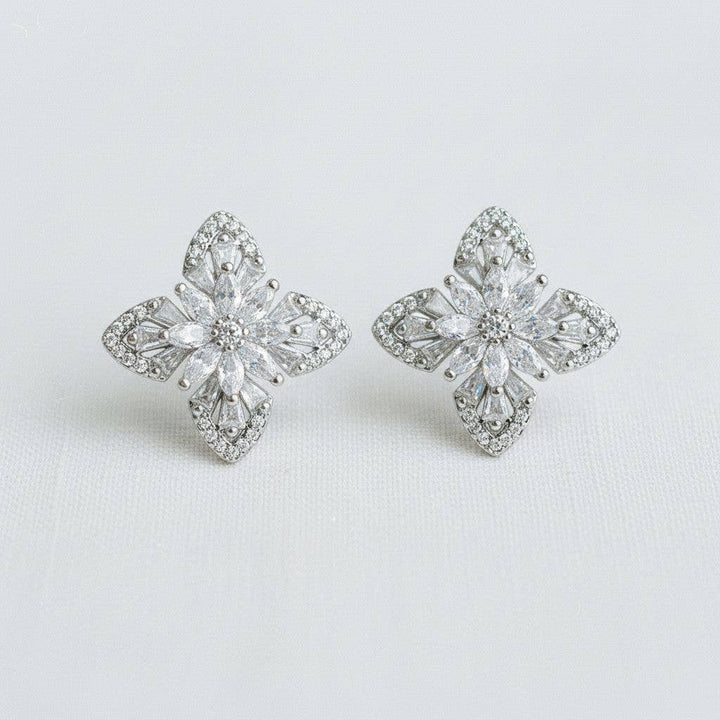 Ellemadera - Clover-Inspired Gemstone Drop Earrings