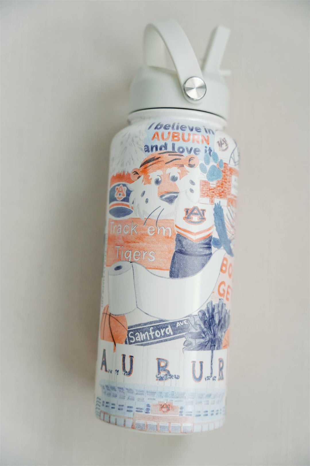 Gracefully Made Art - Auburn University 32 oz Insulated Water Bottle