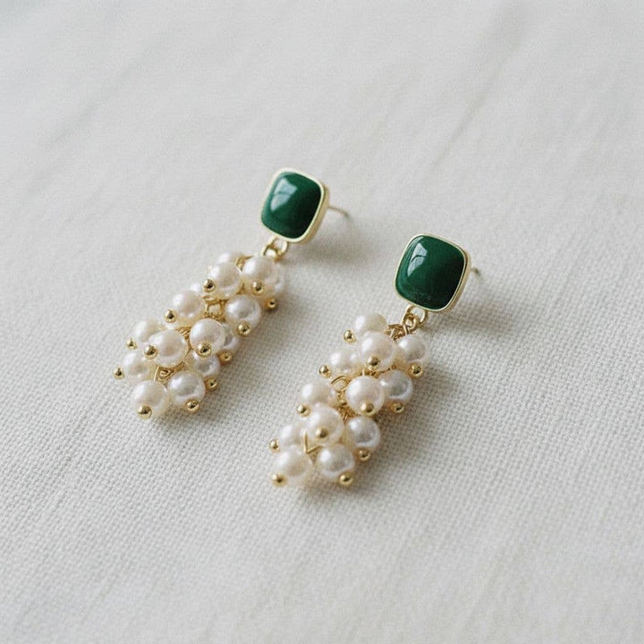 Ellemadera - Chic Vintage-Inspired Pearl Drop Earrings